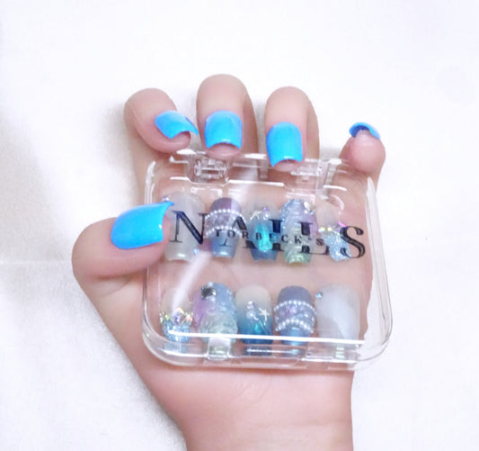 Custom Design Nails